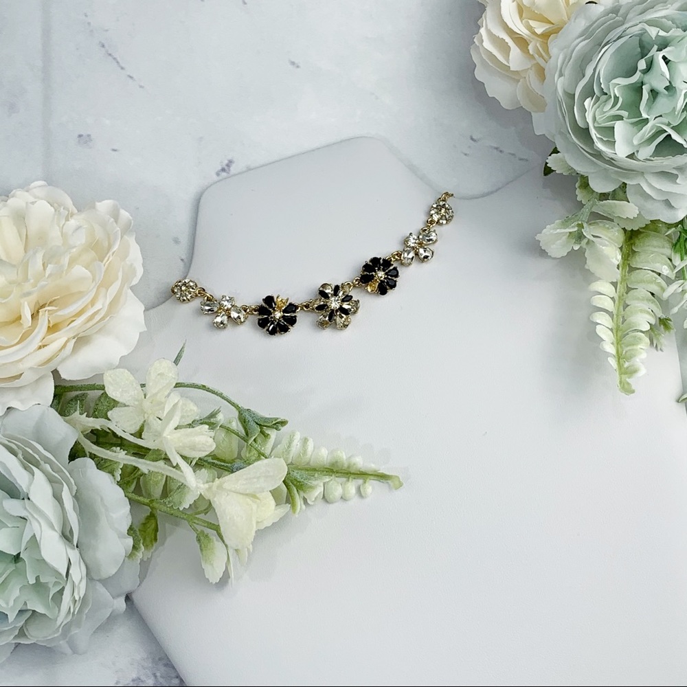 Kate Spade Mini Bouquet Gold Black Flower Necklace